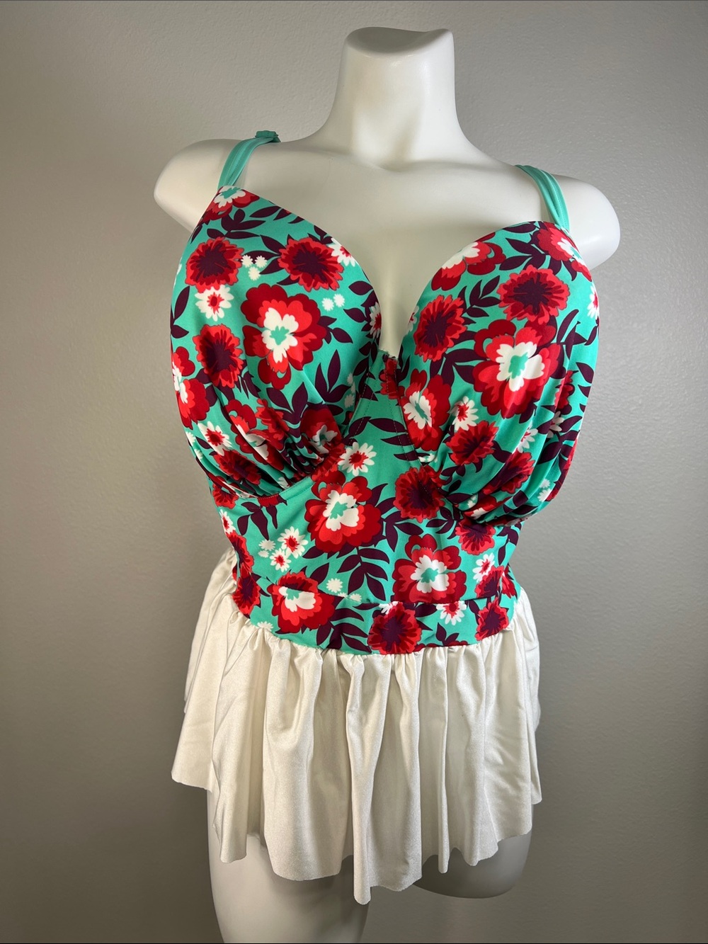 Curvy Kate Mint and White Floral Push-Up Swim Tankini with Red Blooms 40HH
